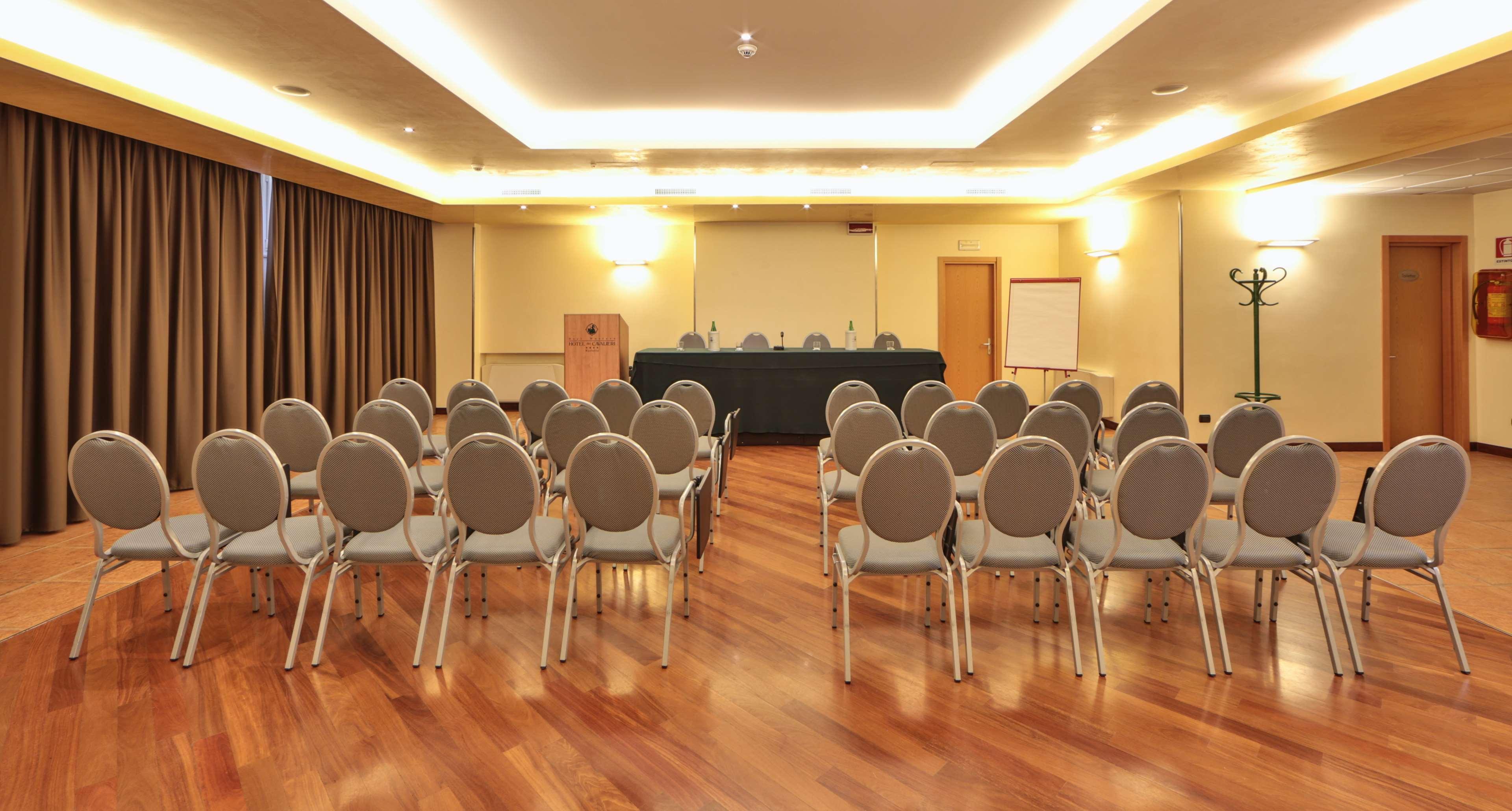 Best Western Hotel Dei Cavalieri Barletta Ngoại thất bức ảnh