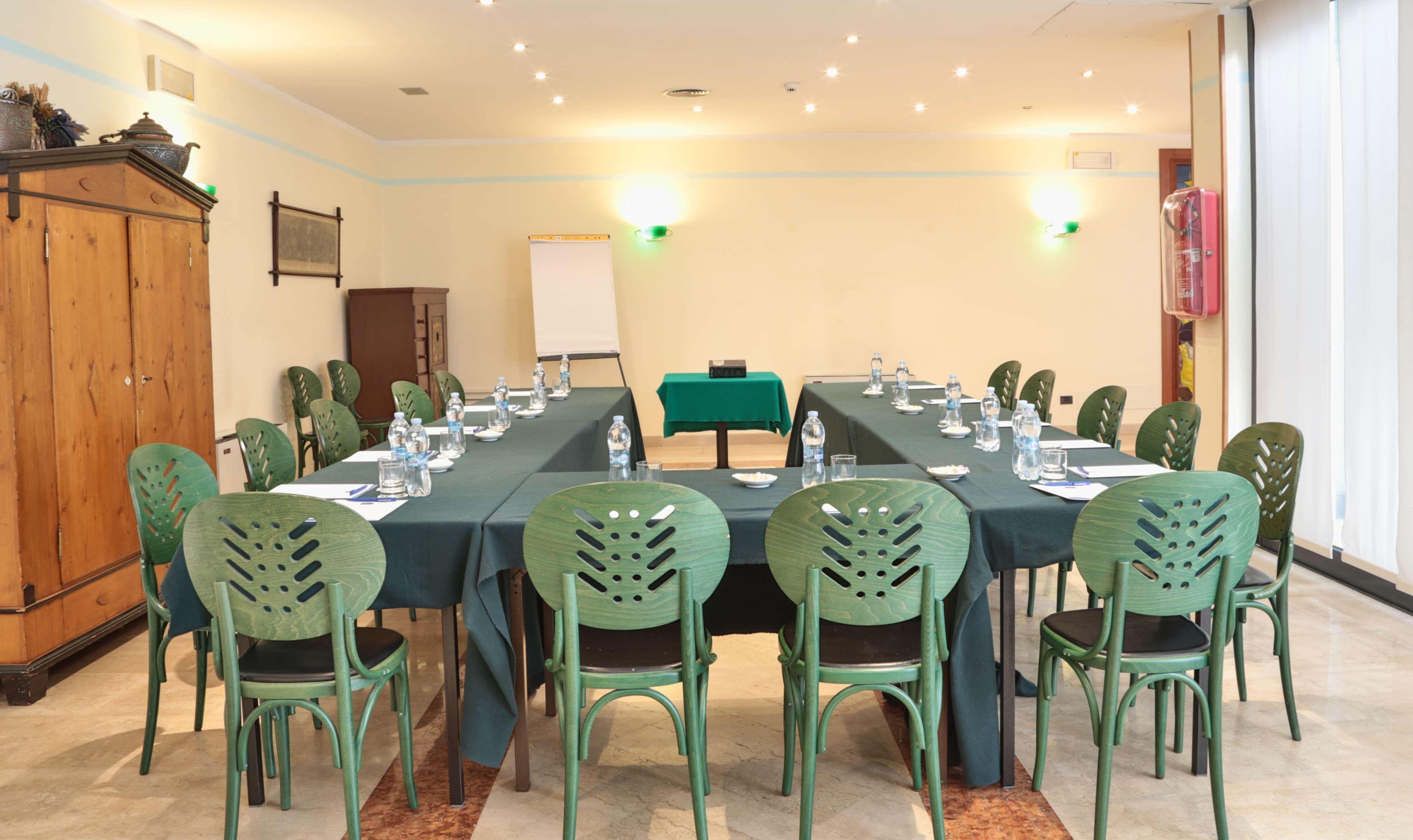 Best Western Hotel Dei Cavalieri Barletta Ngoại thất bức ảnh