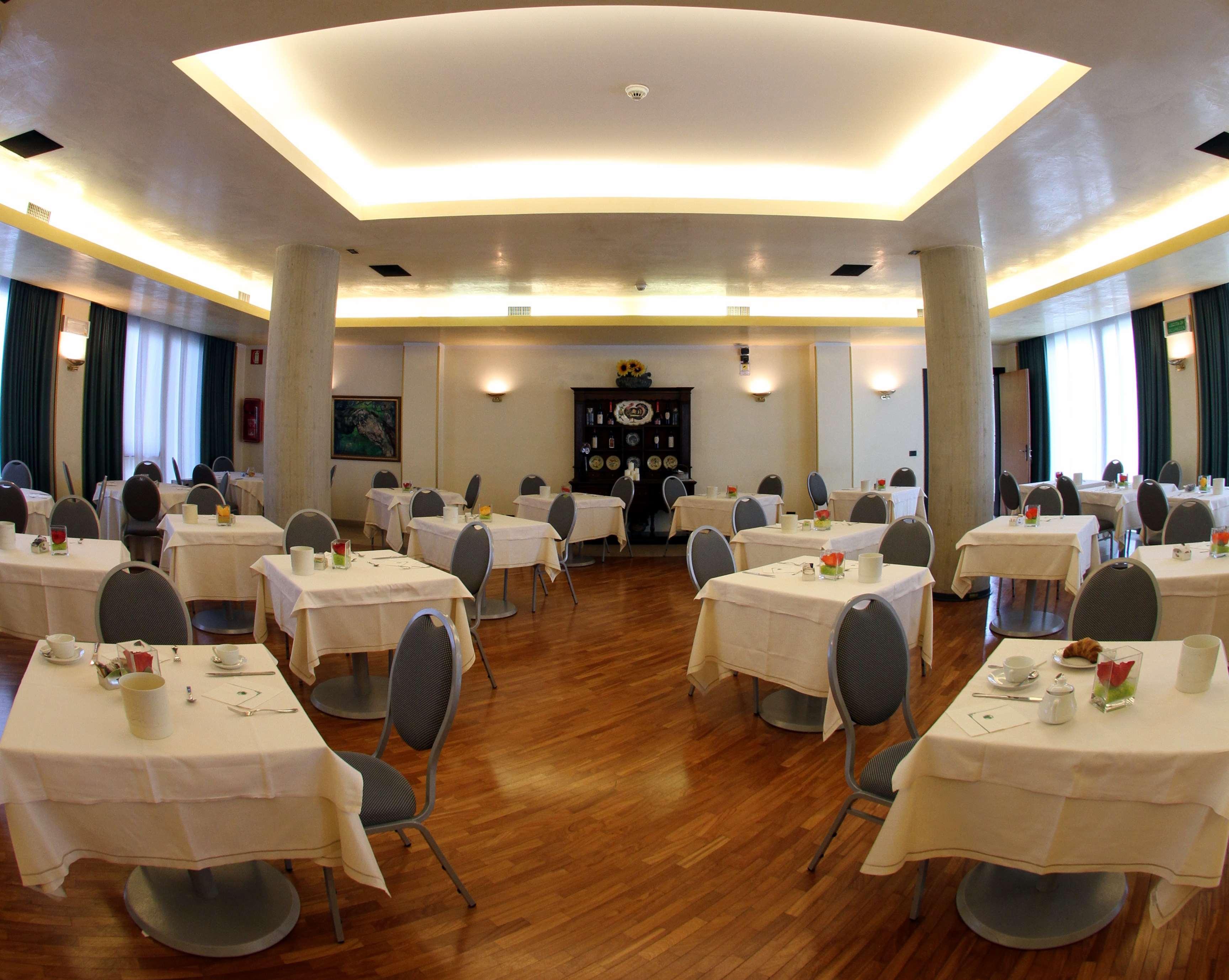 Best Western Hotel Dei Cavalieri Barletta Ngoại thất bức ảnh